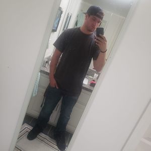 Meet your Posher, Devin